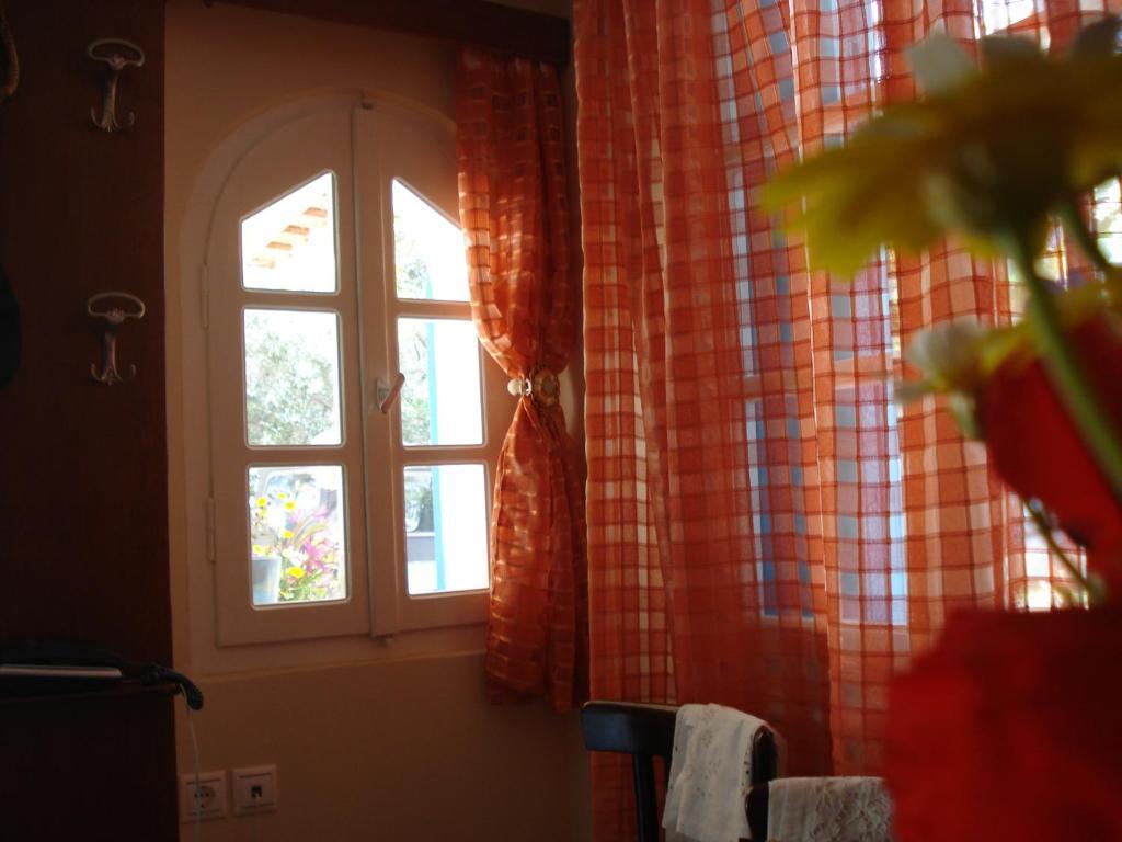 Pelagia Apartment Marathokampos Exterior photo